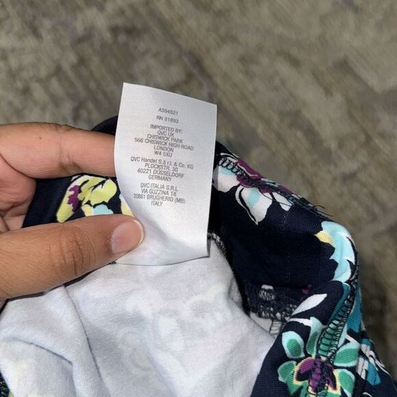 Sport savvy 5xp Floral Print Capri NWOT/NIP - Picture 6 of 8